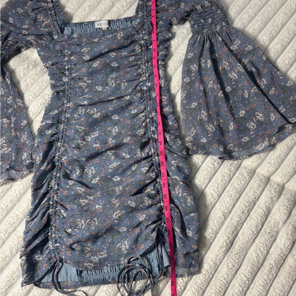 Elegant Floral Square Neck Mini Dress - Picture 4 of 11